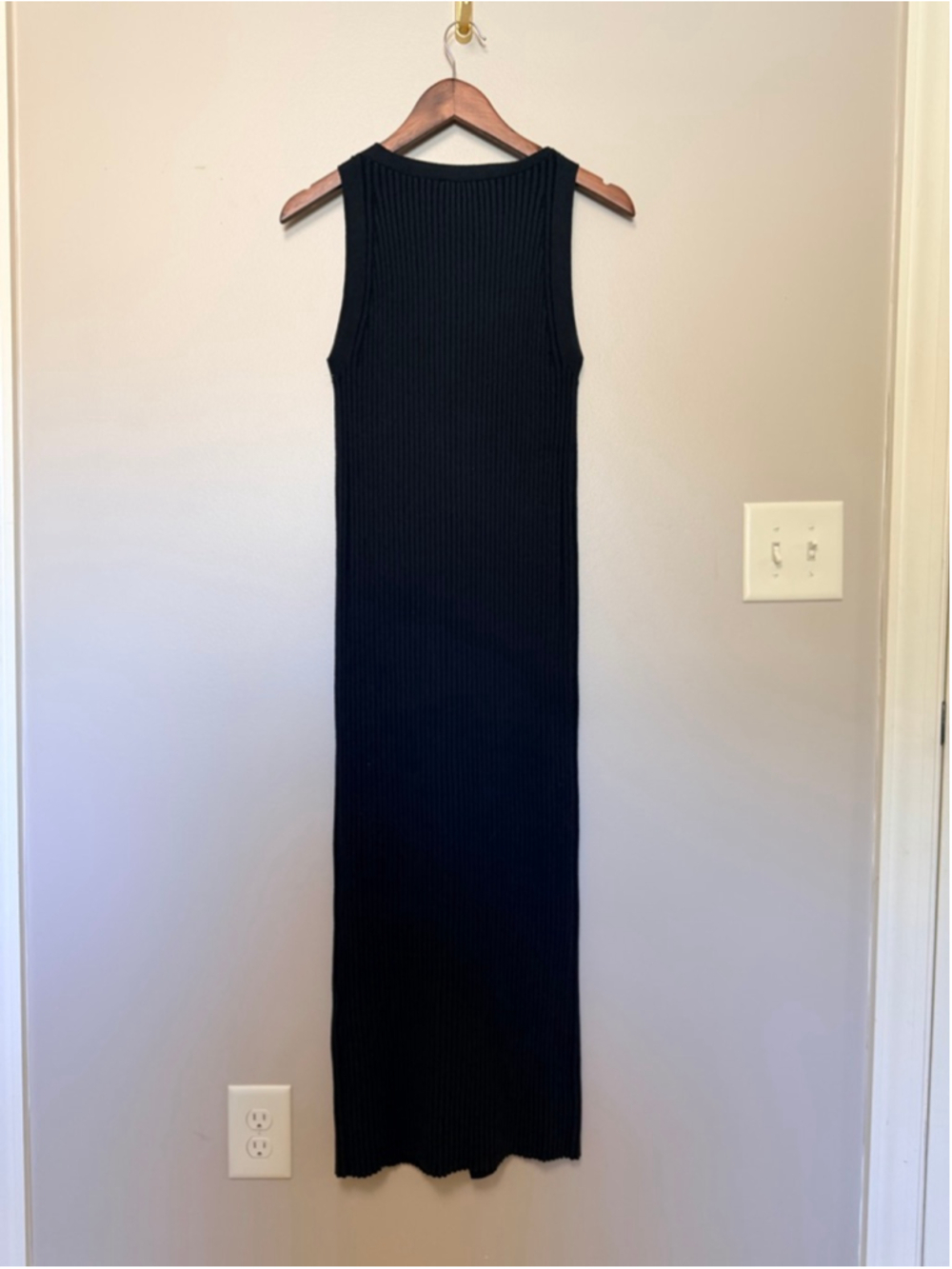 COS Buttoned Rib-Knit Maxi Dress - Picture 6 of 9